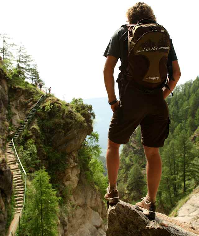 Blick auf die 1000 Stufen im Lahnbachgraben